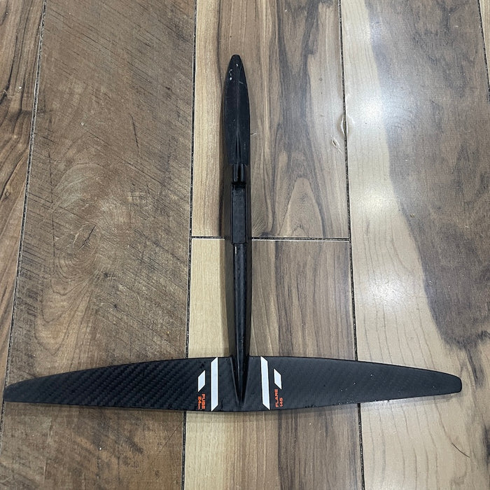 2026 Slingshot One-Lock Flare Tail. 145 (24cm) Used, SLINGSHOT,USED GEAR - FOIL SET