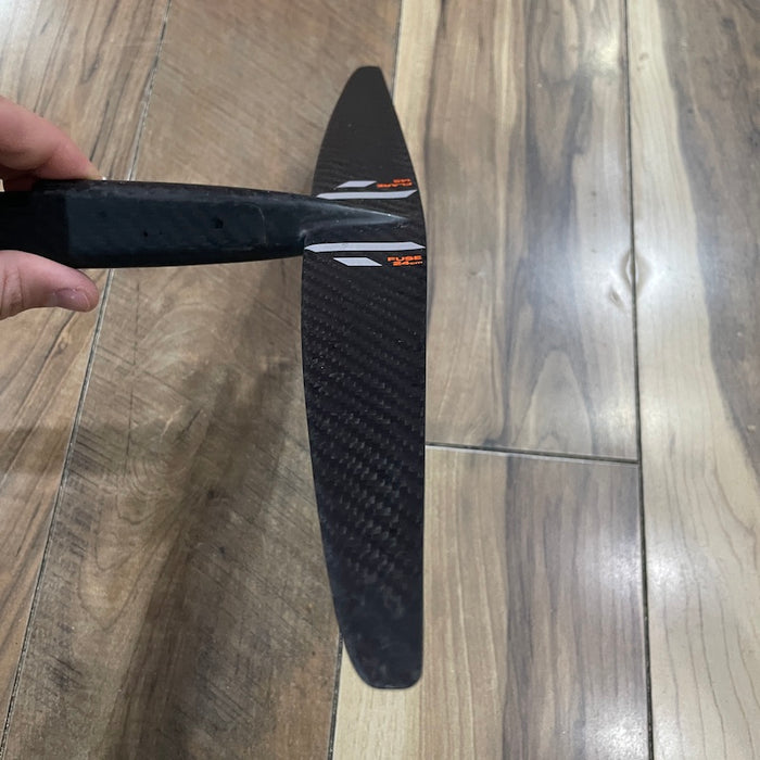 2026 Slingshot One-Lock Flare Tail. 145 (24cm) Used, SLINGSHOT,USED GEAR - FOIL SET