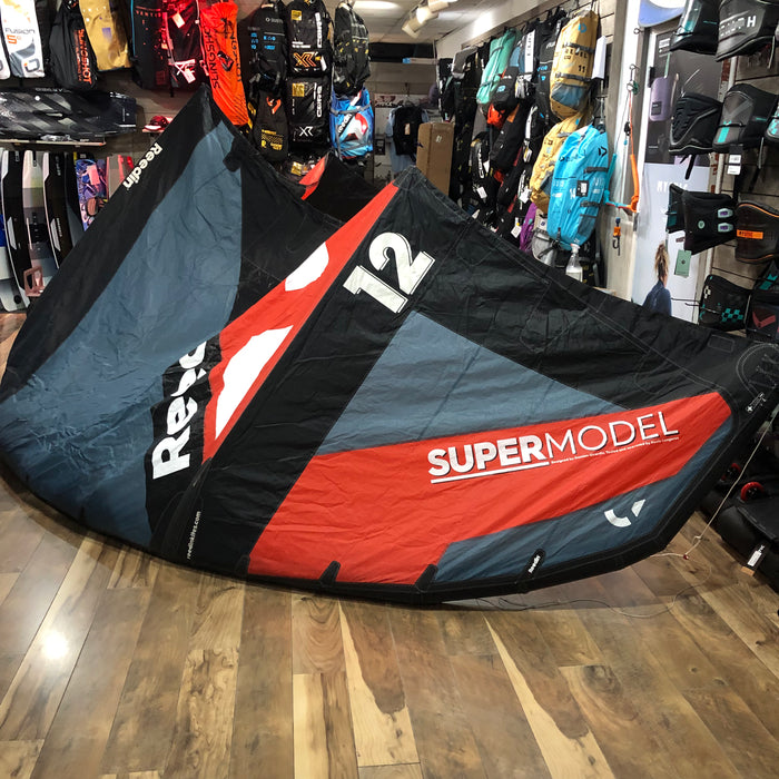 2022 Reedin Supermodel V3 12m Kite Used