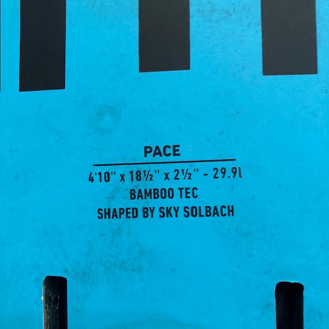 Duotone Pace 4'10" Kite foil board & Duotone Foil 950 front 215 back carbon , Mast AL 60 Fuse Al 70