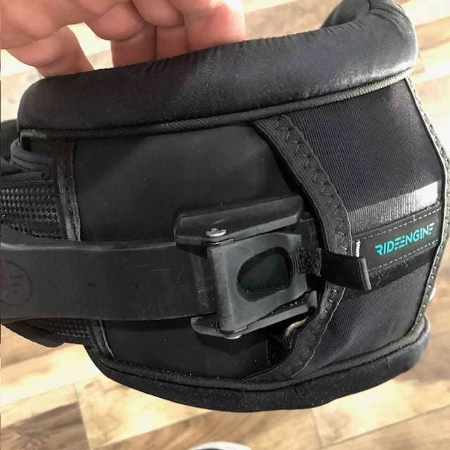 Ride Engine Saber M Harness w/ 12" Unity Mega Spreader Used