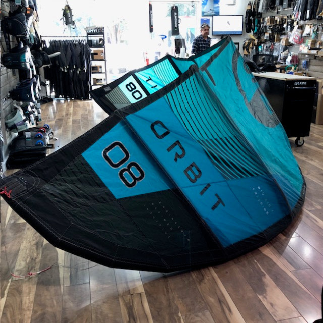 2024 North Orbit 8m Kite Used green/blue