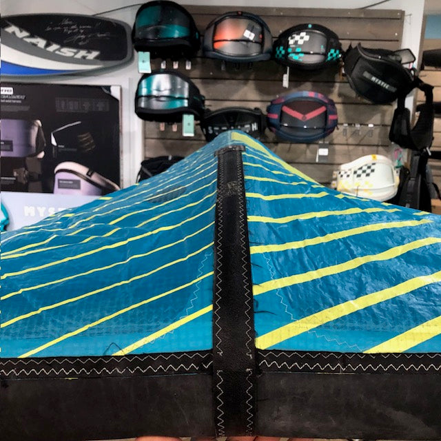 Liquid Force Wow V4 12m Kite Used, LIQUID FORCE,USED GEAR - Used kites for sell