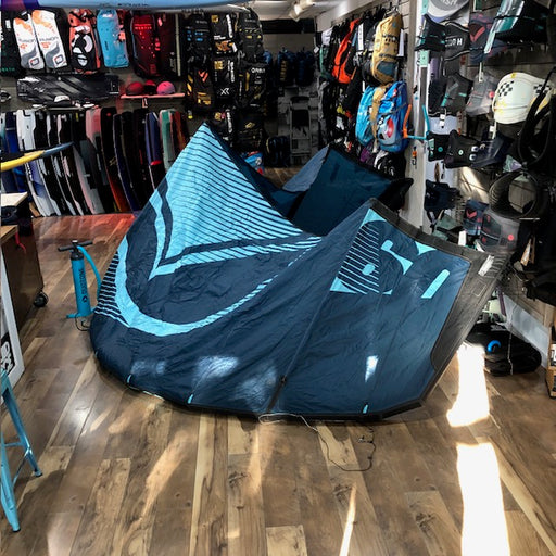 Liquid Force Wow V4 9m Kite Used, LIQUID FORCE,USED GEAR - Used kites for sell