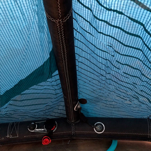 Liquid Force Wow V4 9m Kite Used, LIQUID FORCE,USED GEAR - Used kites for sell