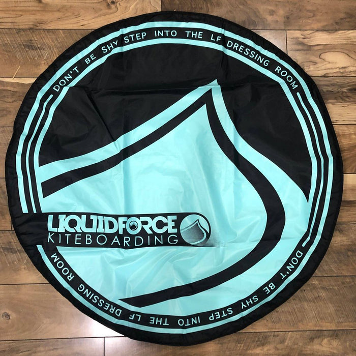2017 Liquid Force GO Kite Changing Mat Black | Force Kite & Wake