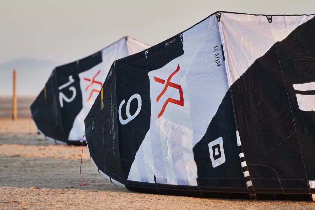 Core XR7 Kiteboarding kite